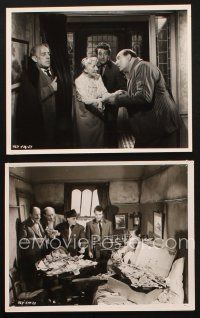 9j948 LADYKILLERS 2 8x10 stills '55 gangster Alec Guinness, Katie Johnson, Peter Sellers, classic!