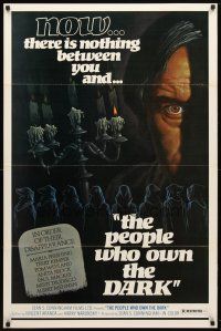 9k602 PEOPLE WHO OWN THE DARK 1sh '76 Spanish horror, there is nothing between you and them now!