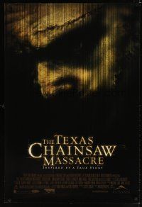 9k777 TEXAS CHAINSAW MASSACRE int'l DS 1sh '03 cool horror image, Jessica Biel, Jonathan Tucker