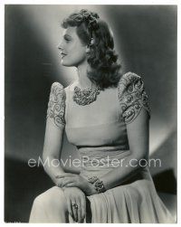 9t333 ANNA NEAGLE 7.5x9.5 still '30s seated portrait of the English actress showing her profile!