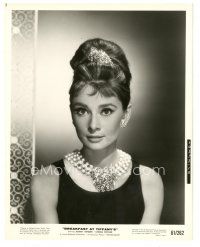 9t380 BREAKFAST AT TIFFANY'S 8x10 still '61 head & shoulders c/u of sexy elegant Audrey Hepburn!