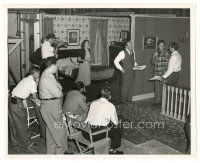 9t108 DEATH OF A SALESMAN candid 8x10 still '52 top cast rehearses with scripts as crew watches!