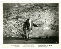 9t569 GOLDFINGER 8x10 still '64 Gert Froebe as James Bond's nemesis standing by huge aerial map!
