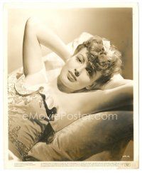 9t737 MARY BRODEL 8x10 still '41 sexy close portrait from Footsteps in the Dark!