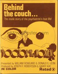 1c563 DOCTOR & HIS WOMEN pressbook '70s the inside story of the psychiatrist's sexy love life!
