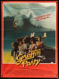 1e430 BIG WEDNESDAY French 1p '78 John Milius surfing classic, surfers on beach, Graffiti Party!