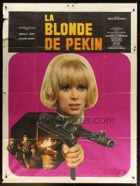 1e435 BLONDE FROM PEKING French 1p '67 great image of sexy Mireille Darc with machine gun!