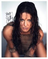 1r0936 EVANGELINE LILLY signed color 8x10 REPRO still '00s super sexy seated portrait in wet shirt!