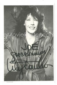 1r0463 LILY TOMLIN signed 4x6 publicity still'90s waist high smiling portrait with original envelope