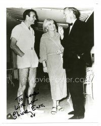 1r1244 SHIRLEY EATON signed 8x10 REPRO still '98 in bathrobe with Sean Connery and Ian Fleming!