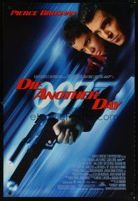 1t188 DIE ANOTHER DAY DS 1sh '02 Pierce Brosnan as James Bond & sexy Halle Berry as Jinx!