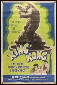 2g001 KING KONG 40x60 R56 great art of the fierce ape holding tiny Fay Wray + photo of top stars!