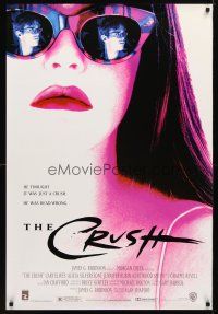 2m174 CRUSH DS 1sh '93 cool image of Alicia Silverstone with Cary Elwes in her sunglasses!