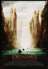 2m448 LORD OF THE RINGS: THE FELLOWSHIP OF THE RING advance 1sh '01 J.R.R. Tolkien, Argonath!