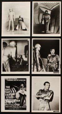 2s350 LOT OF 6 THE DAY THE EARTH STOOD STILL REPRO 8X10 STILLS '80s great images of Gort & Rennie