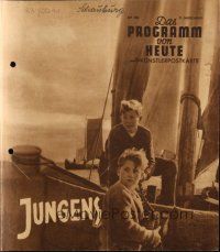 3a0182 JUNGENS German program '41 teens in Germany are brought into the Hitler Youth group!