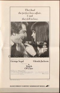 3a1160 TOUCH OF CLASS pressbook '73 close up of George Segal toasting Glenda Jackson with wine!