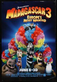 3f500 MADAGASCAR 3: EUROPE'S MOST WANTED advance DS 1sh '12 wacky image of scared animals in wigs!