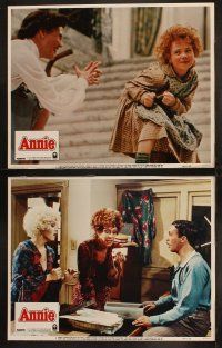 3j043 ANNIE 8 LCs '82 cute Aileen Quinn in the title role, Carol Burnett, Albert Finney!