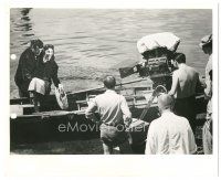 3k269 FAREWELL TO ARMS candid 8x10 key book still '58 c/u of crew filming Hudson & Jones in boat!