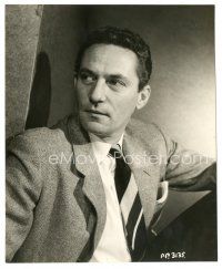3k698 PETER FINCH English 7.5x9.5 still '57 great close up of the English actor in suit & tie!