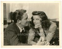 3k991 WOMAN OF THE YEAR 8x10.25 still '42 romantic close up of Spencer Tracy & Katharine Hepburn!