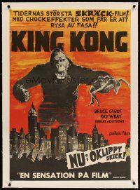 3s176 KING KONG linen Swedish R1965 best image of giant ape over New York skyline holding Fay Wray!