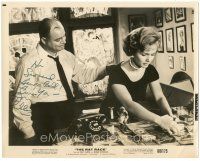4t309 DON RICKLES signed 8x10 still '60 close up with Debbie Reynolds in The Rat Race!