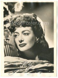 4t246 JOAN CRAWFORD signed deluxe 5.25x7 still '50s great close portrait of the legendary star!