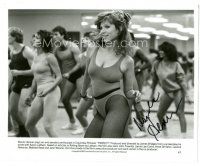 4t422 MARILU HENNER signed 8x9.75 still '85 as the sexy aerobics enthusiast from Perfect!
