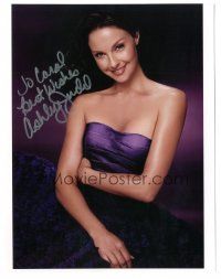 4t530 ASHLEY JUDD signed color 8x10 REPRO still '90s waist-high smiling portrait in purple dress!