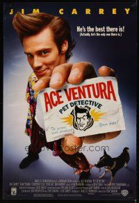 5f019 ACE VENTURA PET DETECTIVE 1sh '94 Jim Carrey tries to find Miami Dolphins mascot!