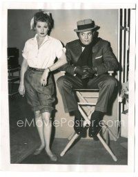 5k490 I LOVE LUCY candid TV 7.25x9 still '57 Lucille Ball w/pants pulled up for grapes, Desi Arnaz!
