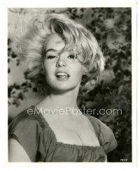 5k536 JOEY HEATHERTON 8.25x10 still '63 the sexy blonde about to appear in Twilight of Honor!