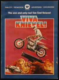 5s108 VIVA KNIEVEL pressbook '77 best artwork of the greatest daredevil jumping his motorcycle!