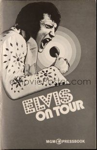 5z532 ELVIS ON TOUR pressbook '72 classic artwork of Elvis Presley singing into microphone!