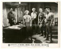 6c089 ALONG THE GREAT DIVIDE 8x10.25 still '51 Kirk Douglas talks to Mayo, Brennan & others!