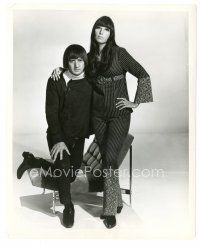 6c222 CHER/SONNY BONO 8x10 still '60s standing together with Sonny kneeling on chair!