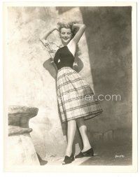 6c294 DOLORES MORAN 8x10.25 still '40s the sexy Warner Bros. actress modeling a cool dress!