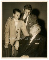 6c746 RICKY NELSON/DAVID NELSON 8.25x10 still '50s the brothers receive Milky Way Gold Star awards