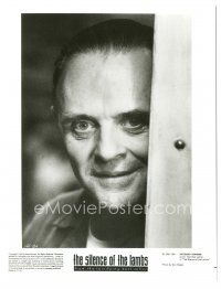 6c816 SILENCE OF THE LAMBS 8x10 still '91 creepy Anthony Hopkins as Dr. Hannibal Lector!