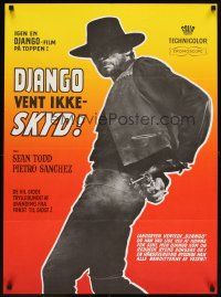 6d337 DON'T WAIT DJANGO SHOOT Danish '69 action image of Ivan Rassimov in the title role, western!