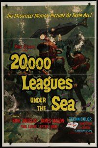 6g009 20,000 LEAGUES UNDER THE SEA 1sh R71 Jules Verne classic, wonderful art of deep sea divers!