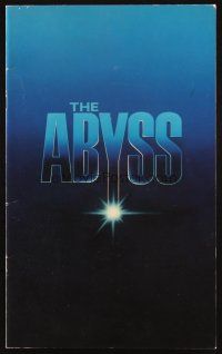 6p132 ABYSS souvenir program book '89 directed by James Cameron, Ed Harris, Mastrantonio