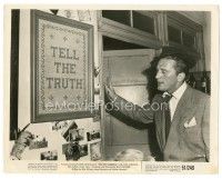 6t301 ACE IN THE HOLE 8x10.25 still '51 reporter Kirk Douglas stares at Tell the Truth sampler!