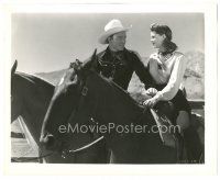 6t610 HANDS ACROSS THE BORDER 8.25x10 still '43 close up of Roy Rogers & Ruth Terry on horses!