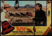 7c182 GUNFIGHT Italian photobusta '71 best c/u of Kirk Douglas & Johnny Cash pointing guns!