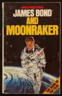 7d303 MOONRAKER 1st Triad Panther movie edition English paperback book '79 James Bond by Wood!