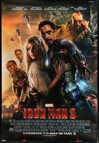 7g104 IRON MAN 3 DS bus stop '13 cool image of Gwyneth Paltrow, Robert Downey Jr & cast!