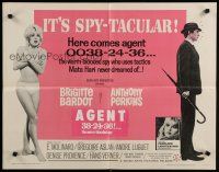 7j447 AGENT 38-24-36 1/2sh '65 Une ravissante idiote, Tony Perkins kisses sexy Brigitte Bardot!